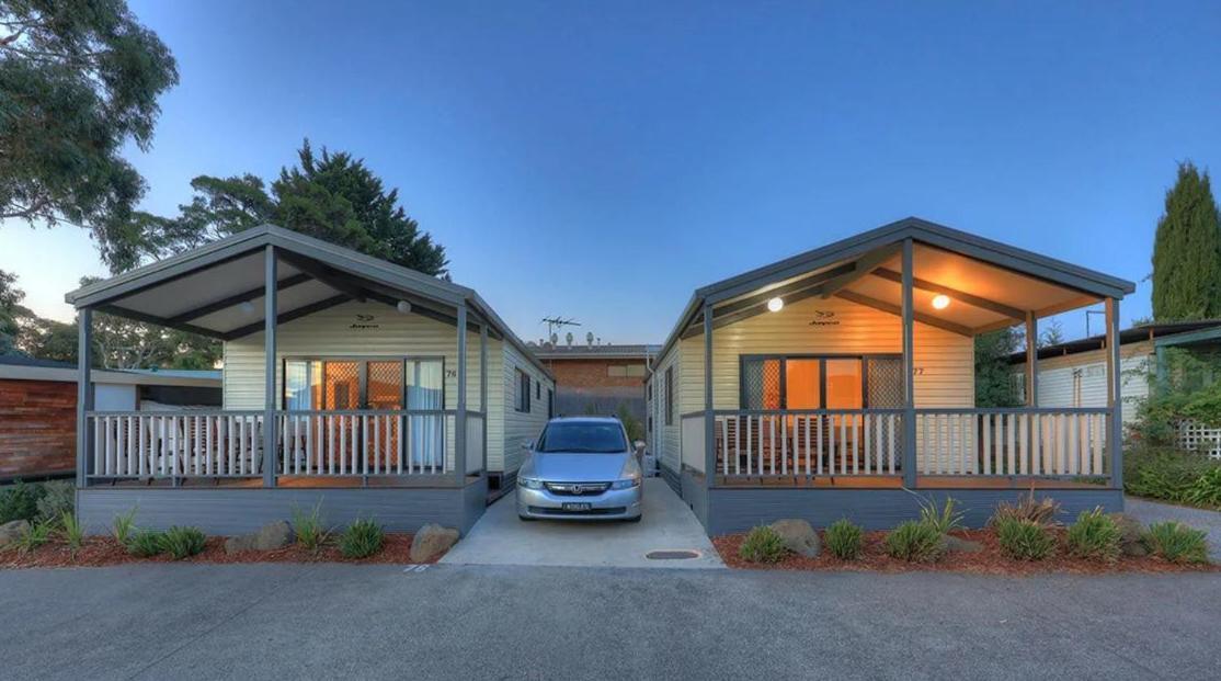 Airport Tourist Village Melbourne Exterior foto